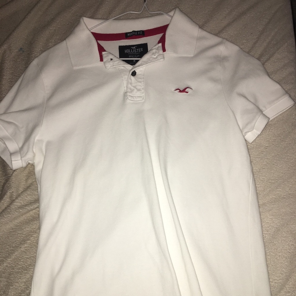 Holister muscle fit white polo